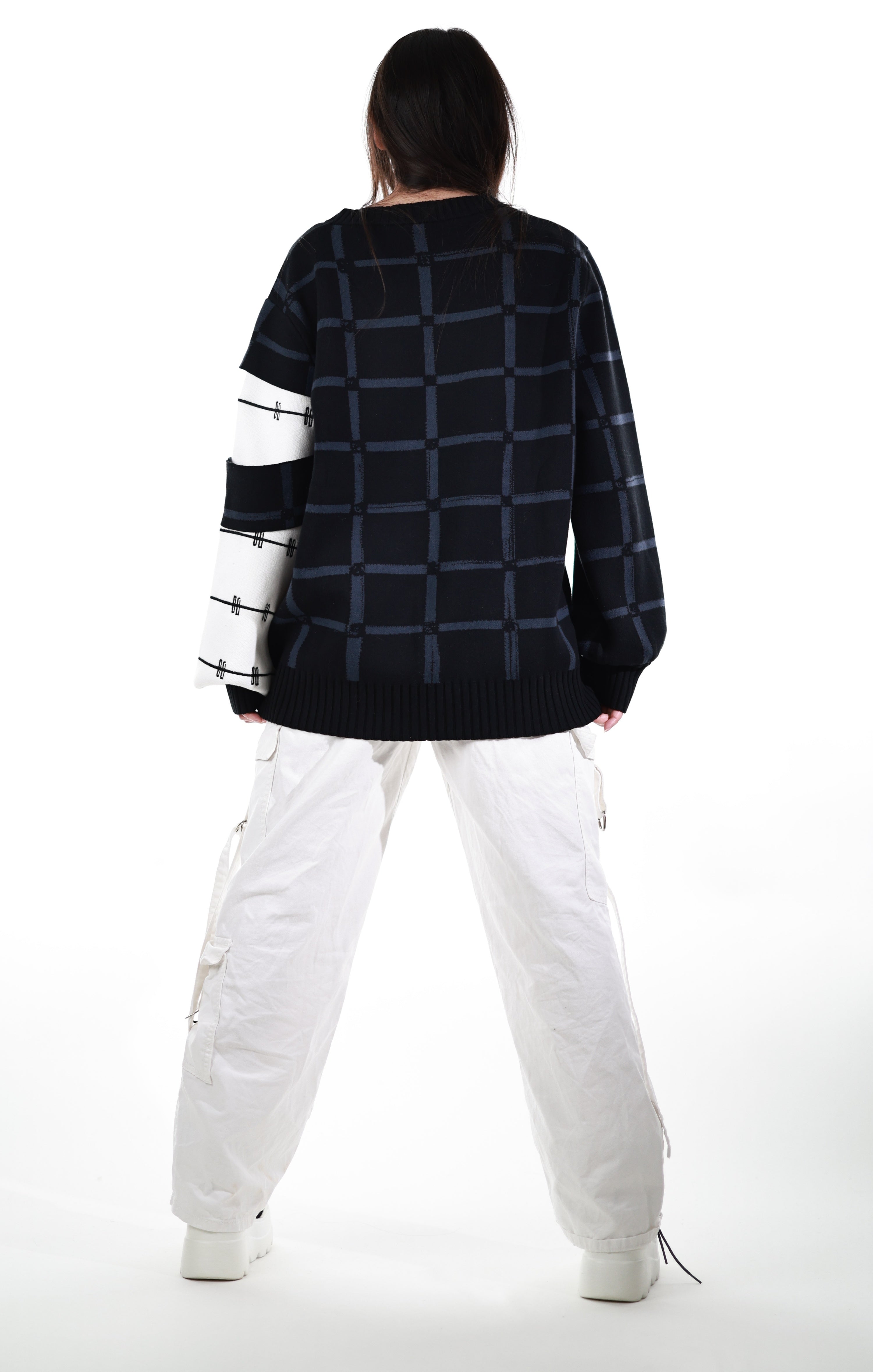 Mahito Sweater