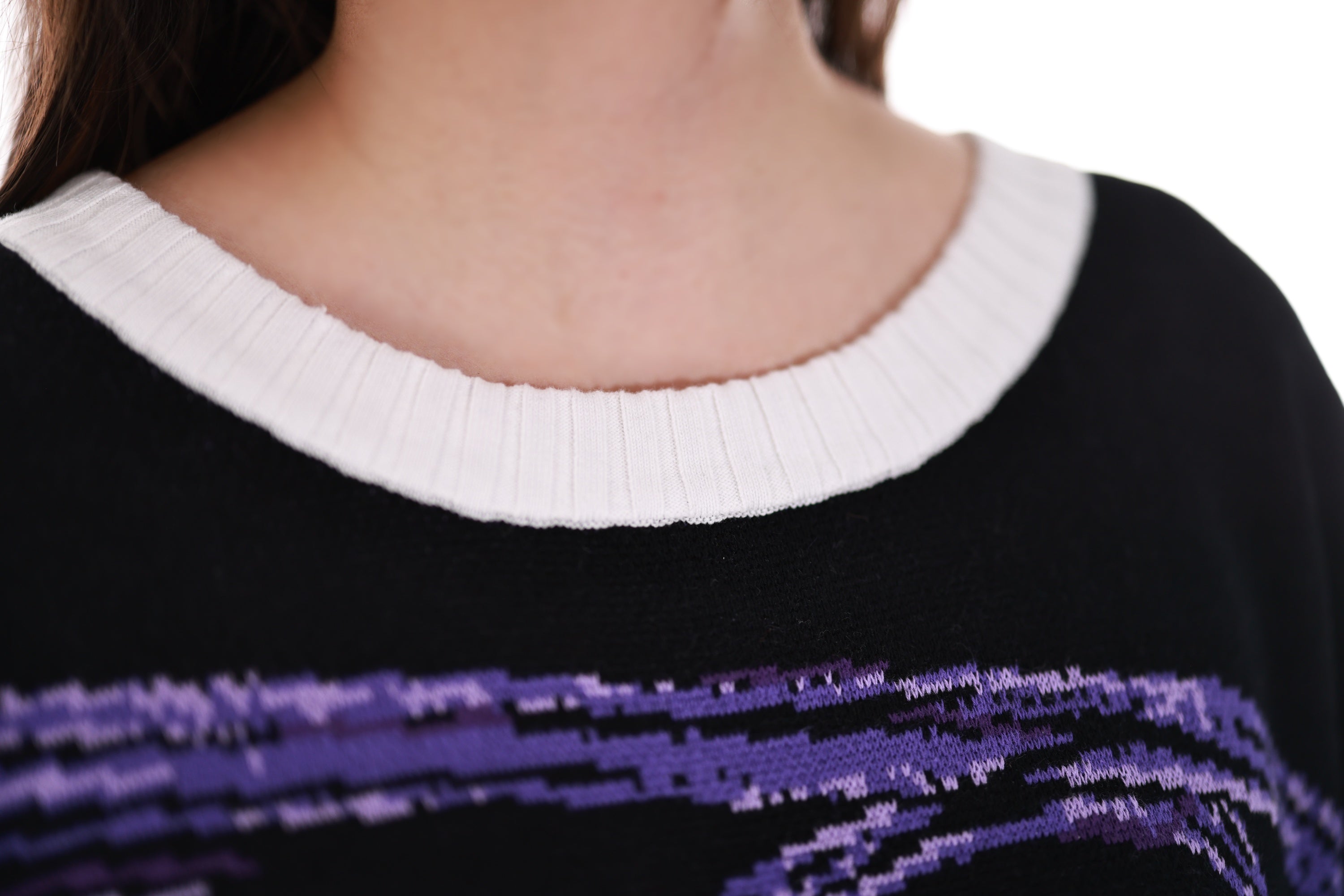 Gojo Pullover
