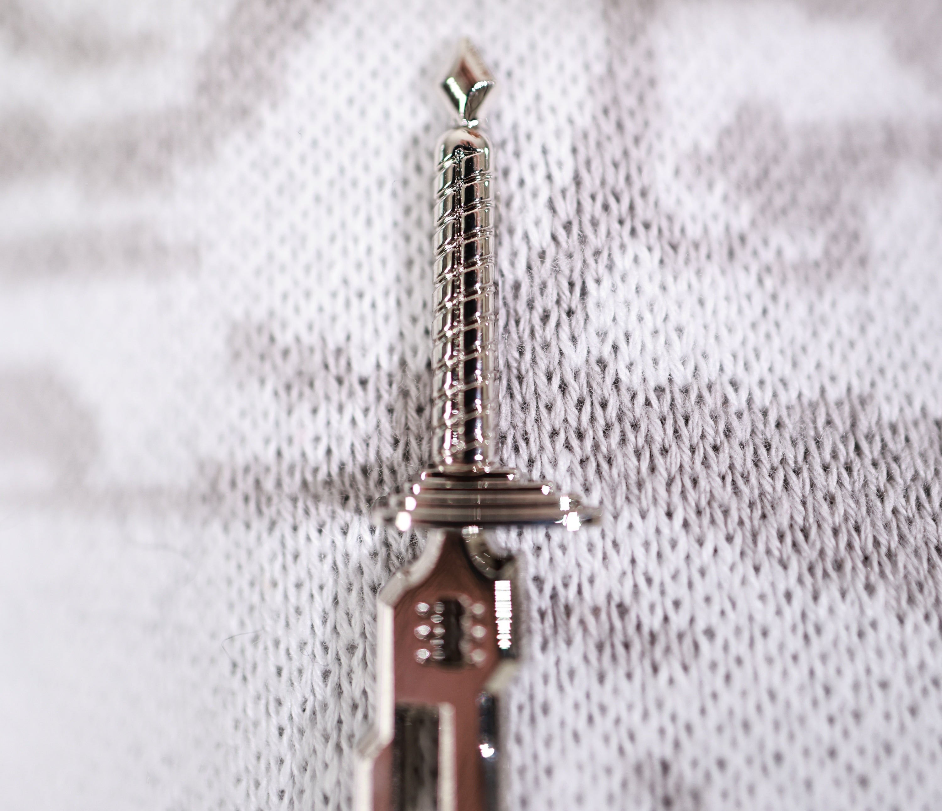 Toji Sword Pin