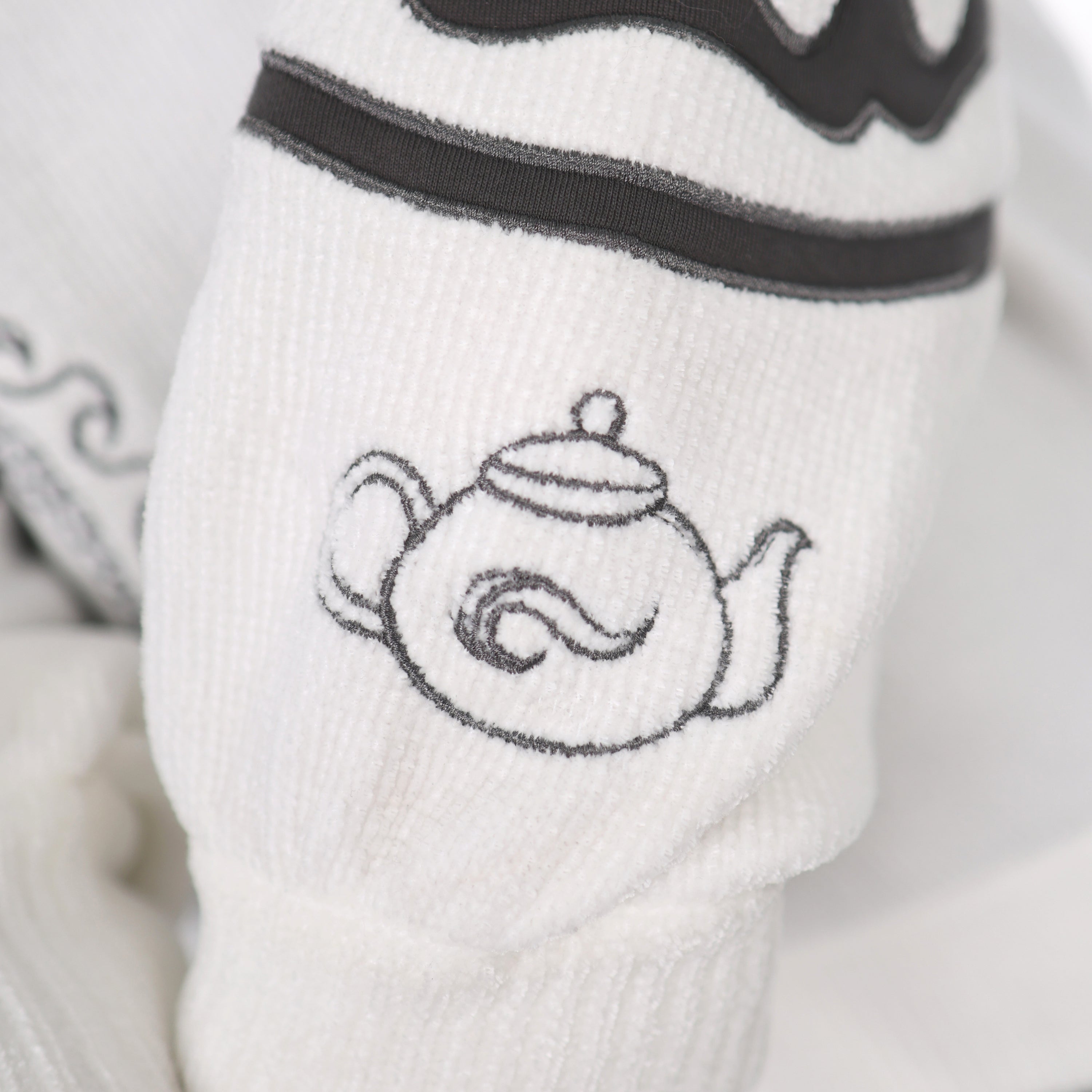 Lotus Sweater Preorder